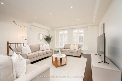 Photo 9 at 23 Mastwood Crescent, Rouge E10, Toronto