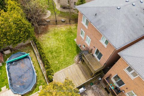 Photo 43 at 23 Mastwood Crescent, Rouge E10, Toronto