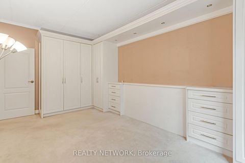 Photo 17 at 106 - 249 Major Mackenzie Drive E, Harding, Richmond Hill