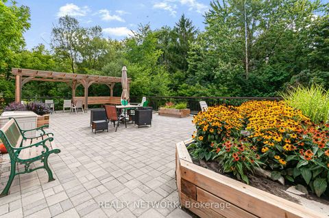 Photo 22 at 106 - 249 Major Mackenzie Drive E, Harding, Richmond Hill