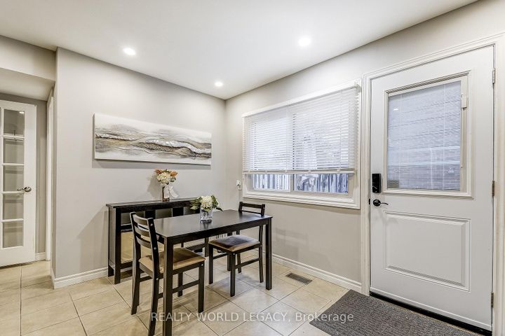 Photo 8 at 35 - 132 Barlake Avenue, Riverdale, Hamilton