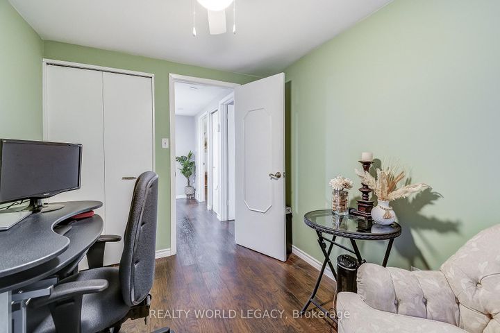 Photo 14 at 35 - 132 Barlake Avenue, Riverdale, Hamilton