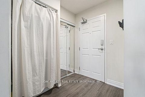 Photo 11 at 613 - 245 Davisville Avenue, Mount Pleasant West, Toronto
