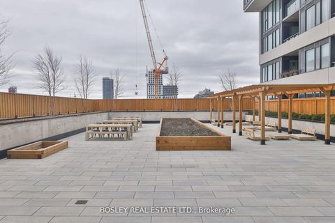 Photo 29 at 612 - 859 The Queensway, Queensway, Toronto