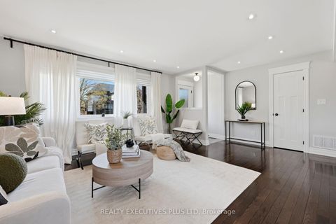 Photo 5 at 9 Hazelbury Drive, Nobleton, King