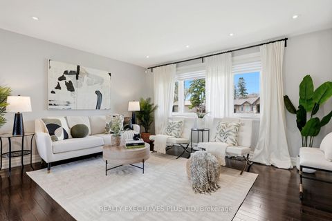 Photo 6 at 9 Hazelbury Drive, Nobleton, King