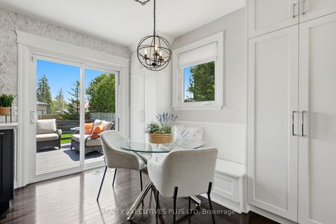 Photo 10 at 9 Hazelbury Drive, Nobleton, King