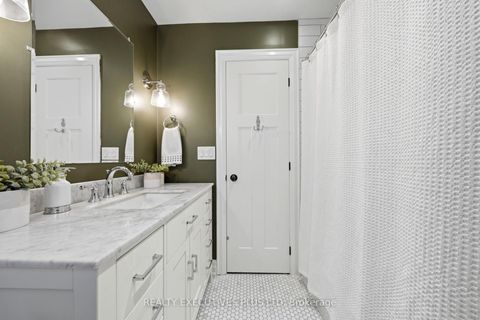 Photo 14 at 9 Hazelbury Drive, Nobleton, King