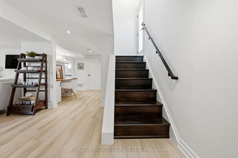 Photo 17 at 9 Hazelbury Drive, Nobleton, King
