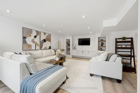 Photo 20 at 9 Hazelbury Drive, Nobleton, King