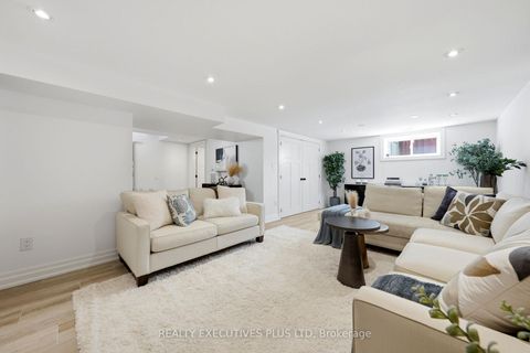 Photo 21 at 9 Hazelbury Drive, Nobleton, King