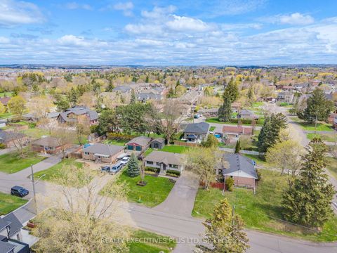 Photo 31 at 9 Hazelbury Drive, Nobleton, King