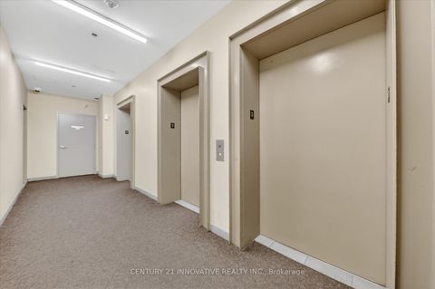 Photo 6 at Th307 - 36 Lee Centre Drive, Woburn, Toronto