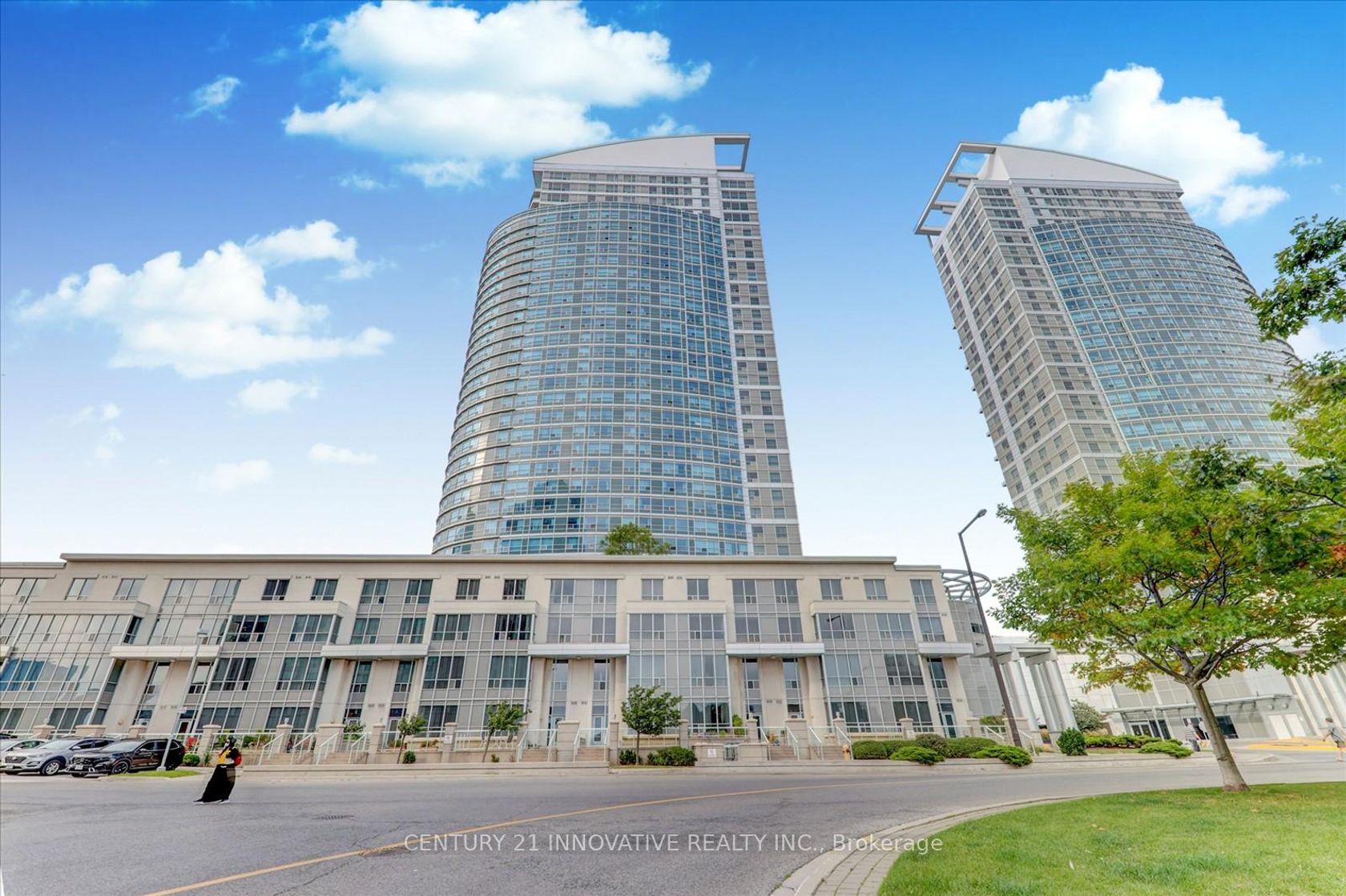 Th307 - 36 Lee Centre Drive, Woburn, Toronto photo number 2