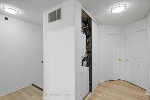Photo 3 at 2167 - 95 George Appleton Way, CFB, Toronto