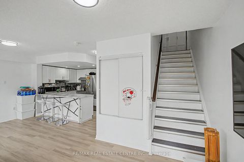 Photo 12 at 2167 - 95 George Appleton Way, CFB, Toronto