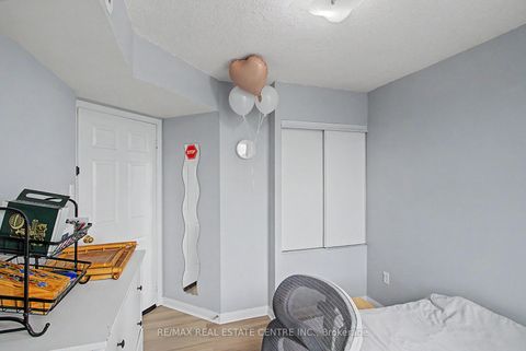 Photo 15 at 2167 - 95 George Appleton Way, CFB, Toronto