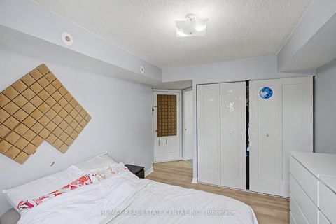 Photo 19 at 2167 - 95 George Appleton Way, CFB, Toronto