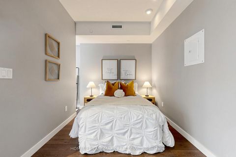 Photo 13 at 1603 - 215 Queen Street W, Waterfront Communities C1, Toronto