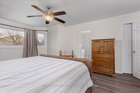 Photo 19 at 6 Hadera Place, Keswick North, Georgina
