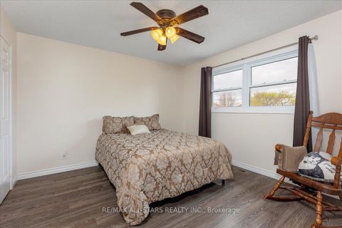 Photo 23 at 6 Hadera Place, Keswick North, Georgina