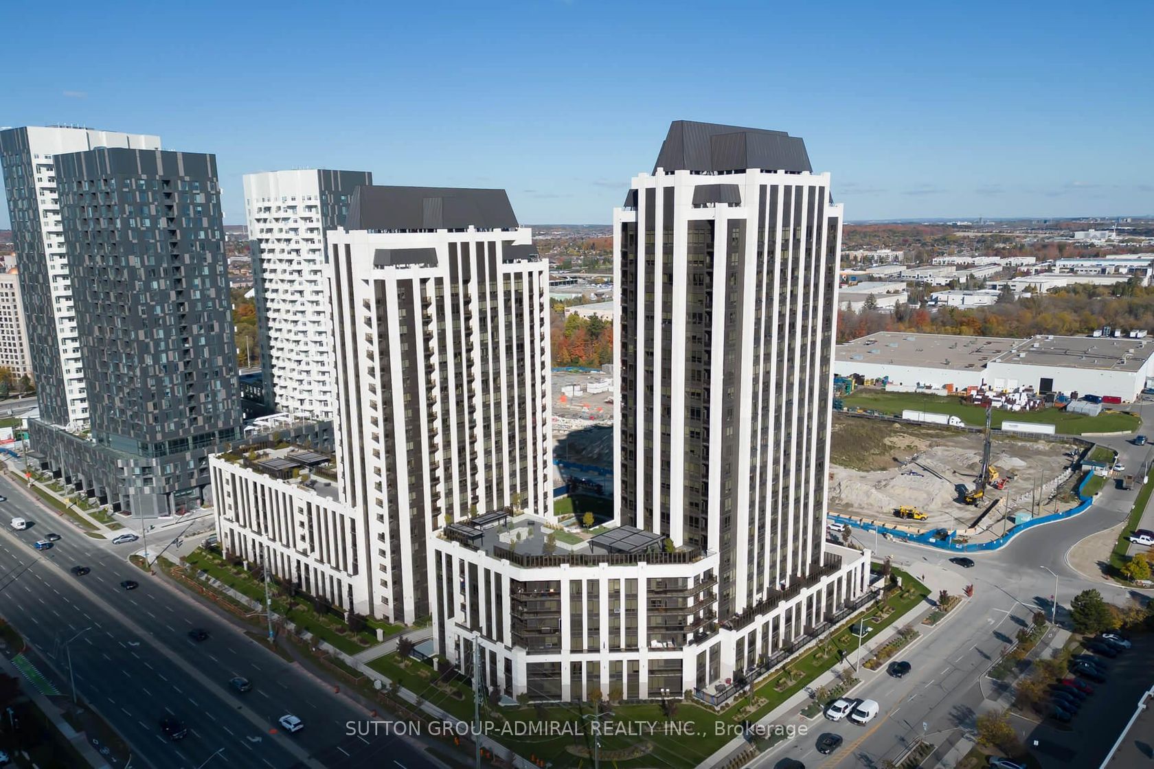 622 - 9085 Jane Street, Concord, Vaughan photo number 2