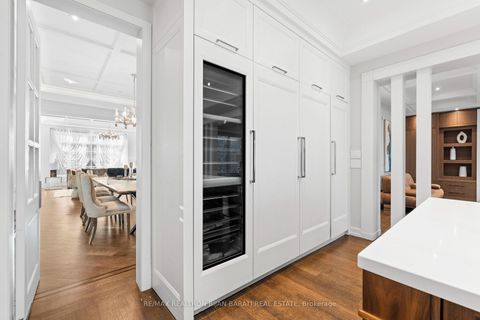 Photo 10 at 238 St Leonards Avenue, York Mills, Toronto