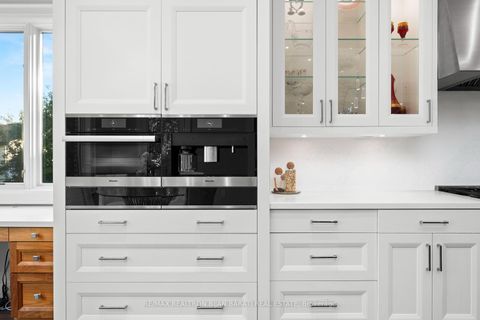 Photo 11 at 238 St Leonards Avenue, York Mills, Toronto