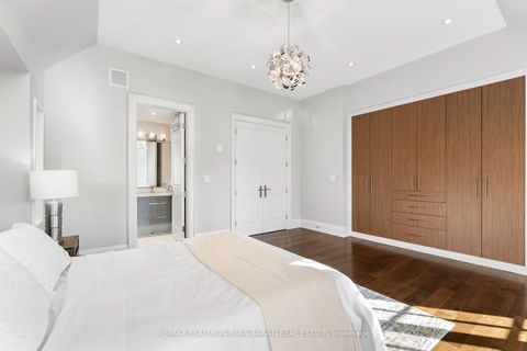 Photo 30 at 238 St Leonards Avenue, York Mills, Toronto