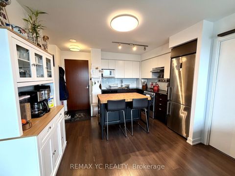 Photo 2 at 520 - 120 Varna Drive, Lawrence, Toronto