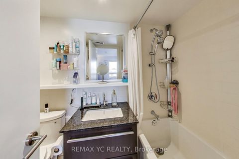 Photo 9 at 520 - 120 Varna Drive, Lawrence, Toronto