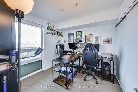 Photo 10 at 520 - 120 Varna Drive, Lawrence, Toronto