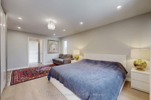 Photo 15 at 335 Fern Avenue, Observatory, Richmond Hill