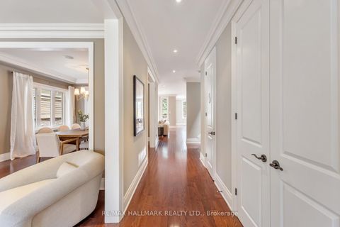 Photo 2 at 15 Birchcliff Avenue, Cliffside, Toronto