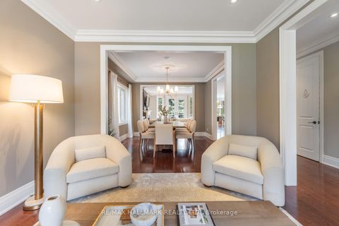 Photo 4 at 15 Birchcliff Avenue, Cliffside, Toronto