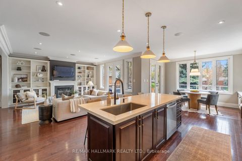 Photo 13 at 15 Birchcliff Avenue, Cliffside, Toronto