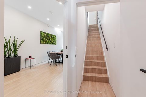 Photo 5 at 44 Massey Street, Niagara, Toronto