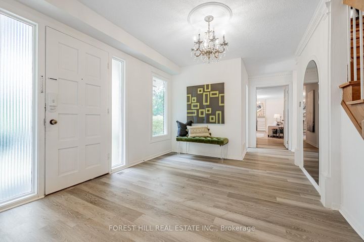 Photo 3 at 2977 Bayview Avenue, Bayview Village, Toronto