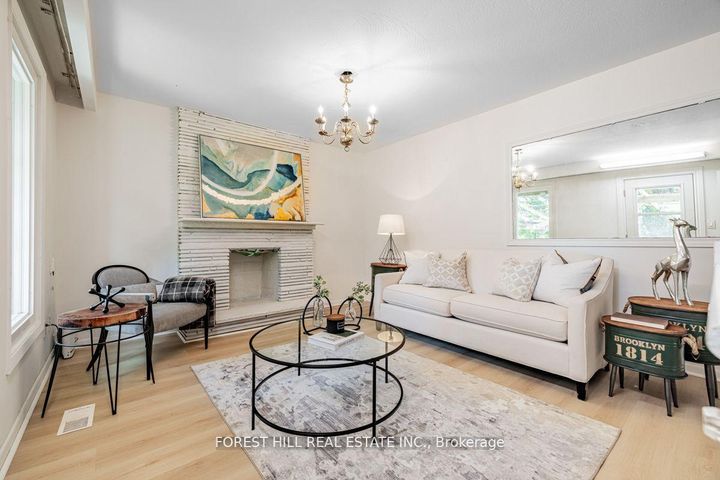 Photo 10 at 2977 Bayview Avenue, Bayview Village, Toronto