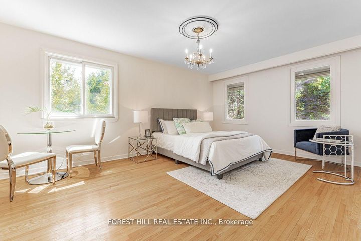 Photo 15 at 2977 Bayview Avenue, Bayview Village, Toronto