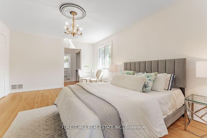 Photo 16 at 2977 Bayview Avenue, Bayview Village, Toronto
