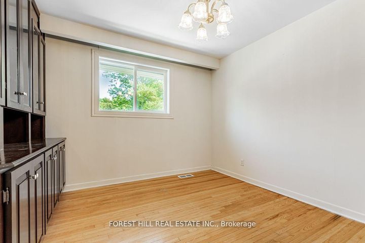 Photo 18 at 2977 Bayview Avenue, Bayview Village, Toronto