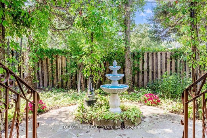 Photo 32 at 2977 Bayview Avenue, Bayview Village, Toronto