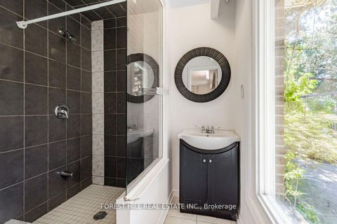 Photo 13 at 2977 Bayview Avenue, Bayview Village, Toronto