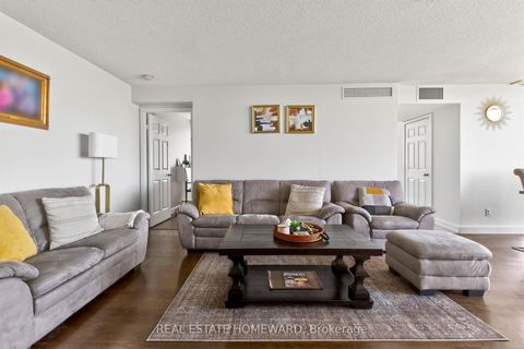 Photo 5 at 602 - 30 Harrison Garden Boulevard, Willowdale East, Toronto