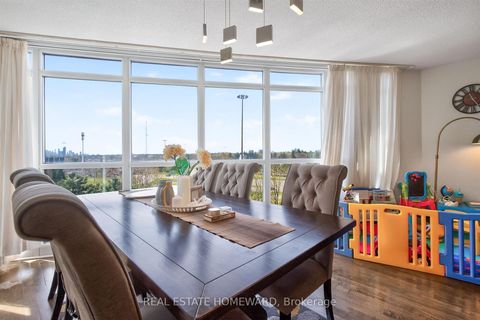 Photo 12 at 602 - 30 Harrison Garden Boulevard, Willowdale East, Toronto