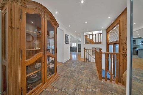 Photo 9 at 34 Edge Park Avenue, Birchmount, Toronto