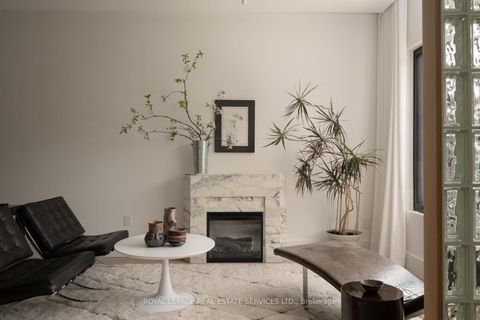 Photo 2 at 393A Arlington Avenue, Cedarvale, Toronto