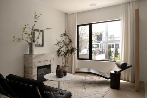 Photo 3 at 393A Arlington Avenue, Cedarvale, Toronto