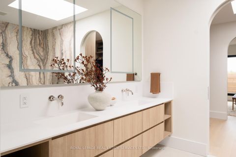Photo 24 at 393A Arlington Avenue, Cedarvale, Toronto